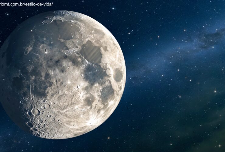 imagem da Lua em fase Gibosa Crescente com 88% de iluminação no céu noturno