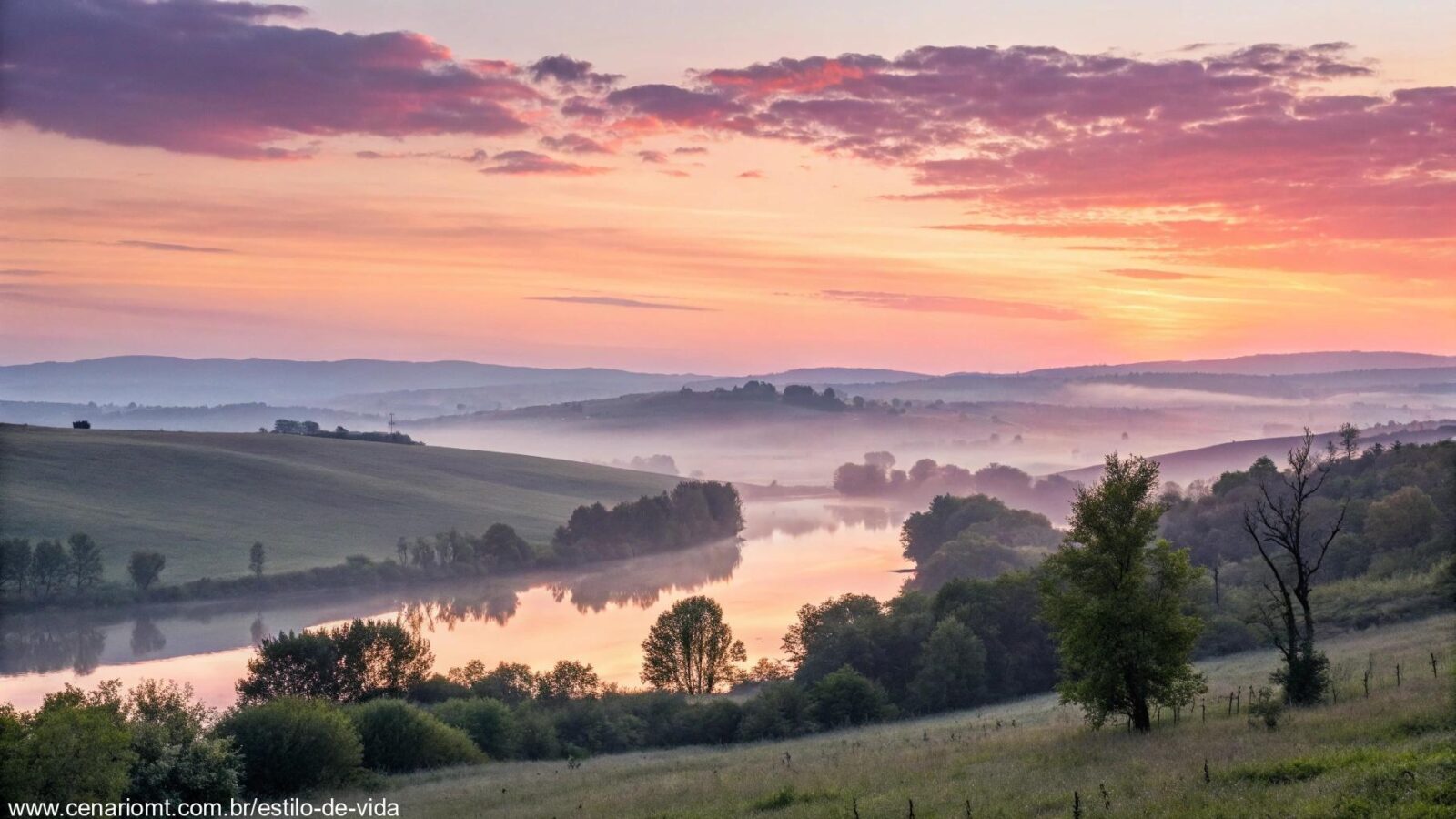 Imagem de um amanhecer tranquilo, com cores suaves sobre uma paisagem calma, simbolizando um novo começo para a quarta-feira.