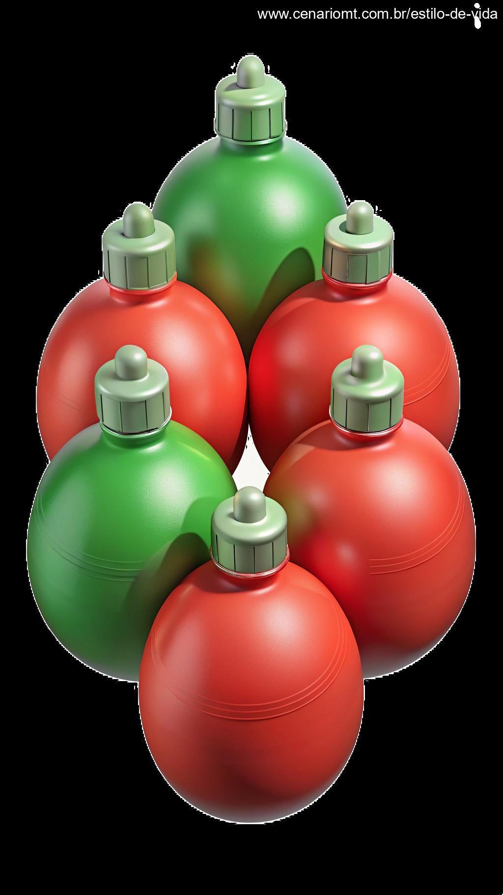 Bolas de Natal feitas com garrafas plásticas