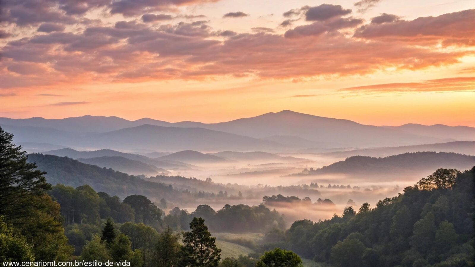 Imagem representando um amanhecer tranquilo com paisagem montanhosa, simbolizando a serenidade do feriado de Tiradentes.