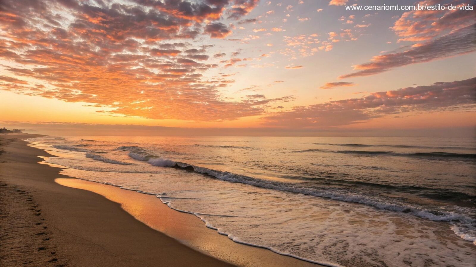 Imagem motivacional para começar a semana com otimismo, mostrando o amanhecer, uma praia tranquila e ondas suaves.