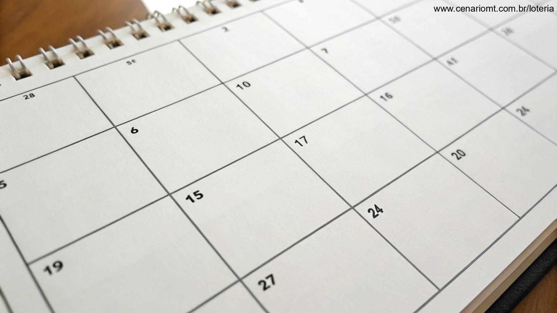 Quais os dias de sorteio da Super Sete? Um layout de calendário destacando os dias do sorteio.