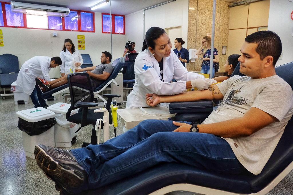 familia de medico que faleceu em acidente de carro realiza campanha de doacao de sangue 5c781ed57644f