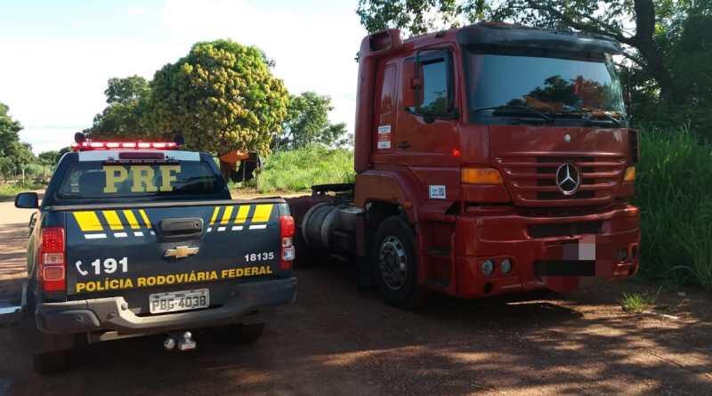 prf prende envolvido em roubo de carga e recupera cavalo trator 5c6ad4e759085