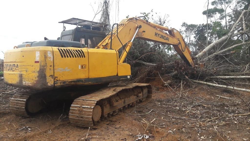 proprietario de maquinario e multado em r 400 mil por desmate ilegal 5c54645c45931