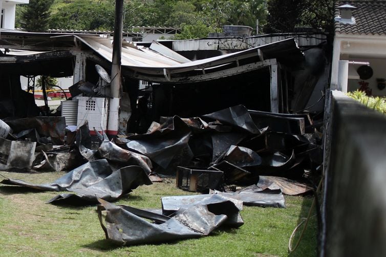 incendio no ninho do urubu completa um mes 5c82f4897d3b7