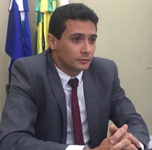 Hugo José Freitas Juiz Diretor Fórum