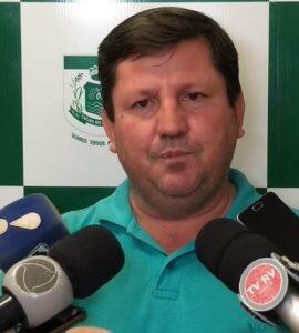 Em Lucas: secretário alerta para limpeza de terrenos 2 MARCIO ALBIERI