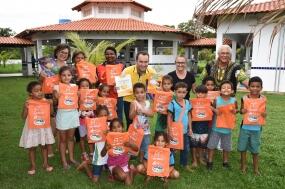 alunos e a comunidade do coxipo do ouro participam de atividades de incentivo a leitura 5ca256b71433b