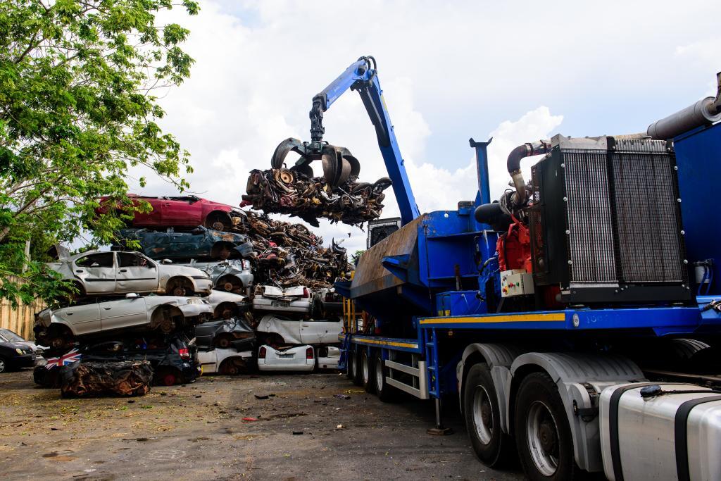 detran mt prensa e recicla 900 carros e motos em cuiaba 5cc8b1e959ad2