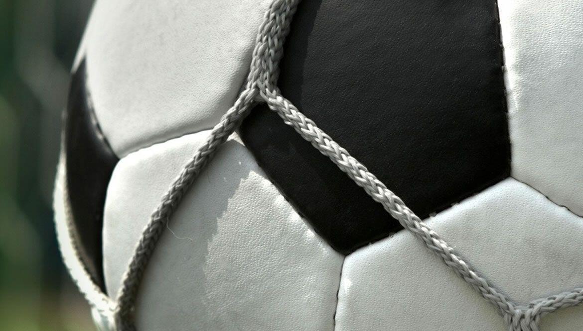 Professor de futebol é preso por abusar de alunos em Mato Grosso