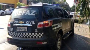 Operação cumpre mandados contra quadrilha que emitiu R$ 337 milhões em notas frias com empresas de fachada em MT 2 defaz