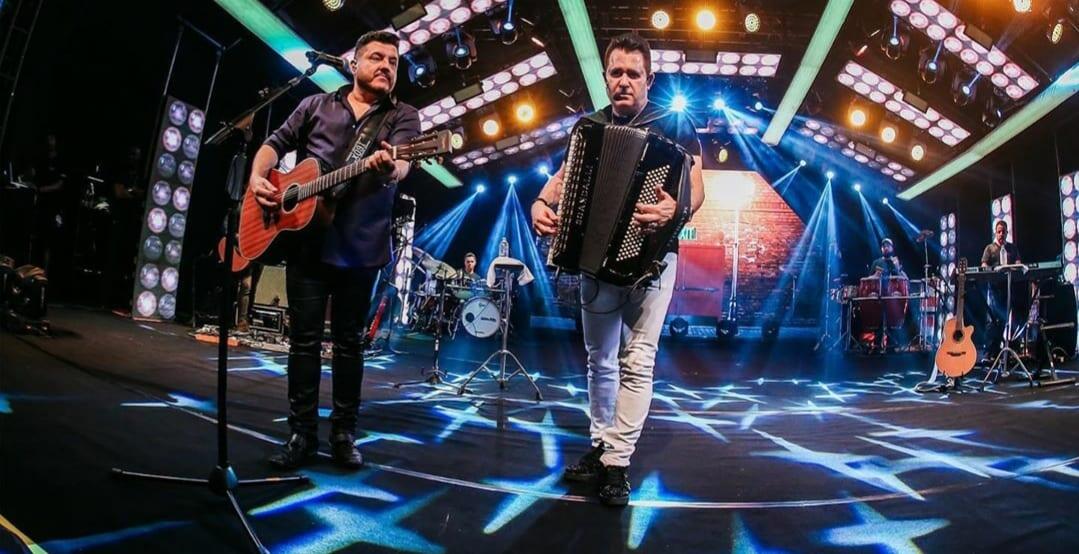 bruno e marrone fazem primeiro show em live da dupla