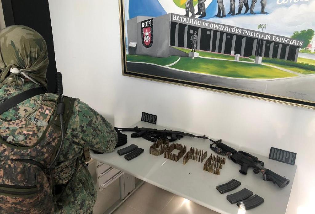Bope localiza fuzis e munições de organização criminosa em Mato Grosso 2 Bope fuzis 1