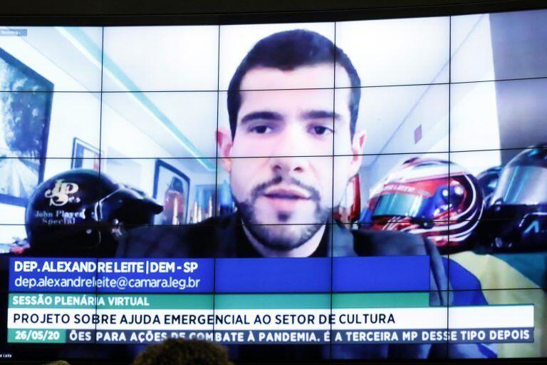 Com apoio de governadores, securitização de créditos tributários ainda divide deputados 2020 08 23 15:20:17