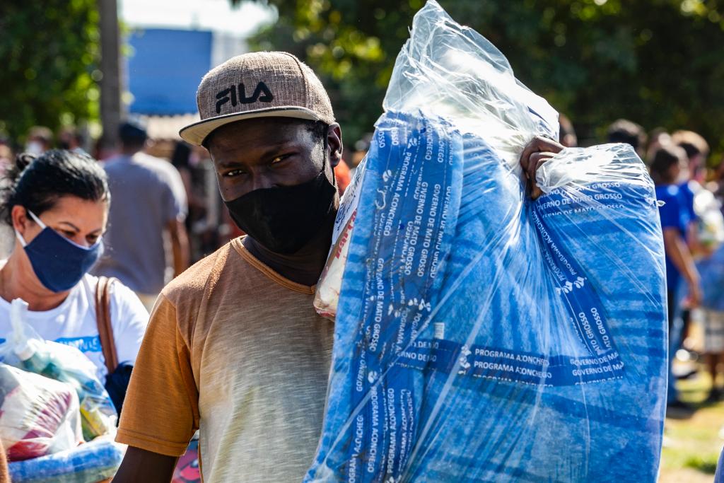 Governo de Mato Grosso intensifica distribuição de cobertores; 20 mil serão entregues esta semana 2020 08 20 17:25:54