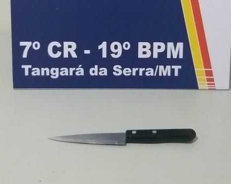 Homem ameaça mãe de morte e é detido com faca na cintura em Tangará da Serra 2020 10 06 20:34:13