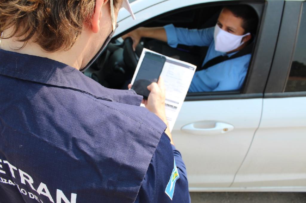 Licenciamento Vencido Do Carro: O Que Fazer, Multas E Como Regularizar 89 Novo modelo de Licenciamento possui valor jurídico e tem caráter definitivo2020 10 05 14:56:35