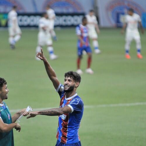 Bahia vence o Fortaleza em jogo adiado da 18ª rodada do Brasileirão Assaí