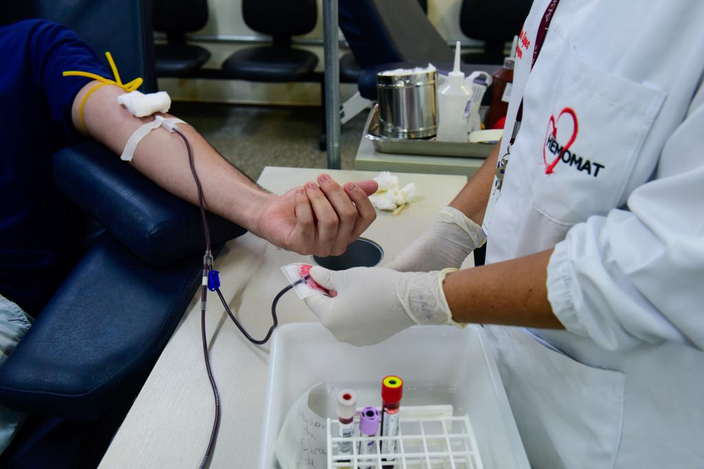 Doadores de sangue poderão ganhar brindes durante o mês de novembro2020 11 05 15:21:47