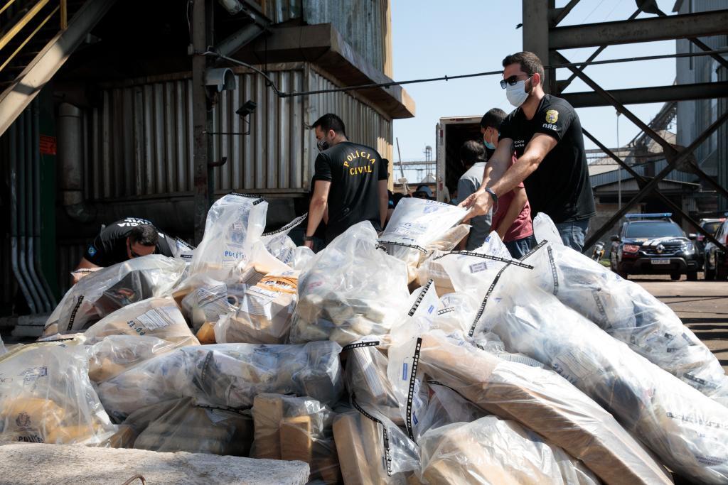 Quatro toneladas de entorpecentes apreendidas em ações de forças policiais são incineradas em Cuiabá2020 11 05 23:50:40