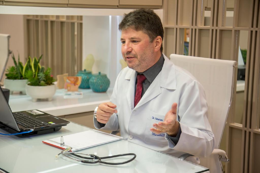 Urologista do Mato Grosso Saúde alerta que exame de sangue não descarta toque retal no diagnóstico do câncer de próstata2020 11 03 15:30:12