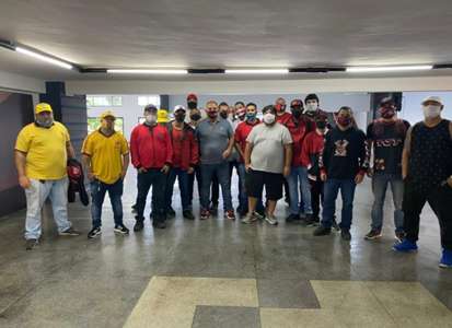 Líderes de organizadas do Flamengo se reúnem com diretoria e fazem cobranças ao time 2 grupo torcedores flamengo com direcao 1ej1l5bn048ve1cvs737dew1w8
