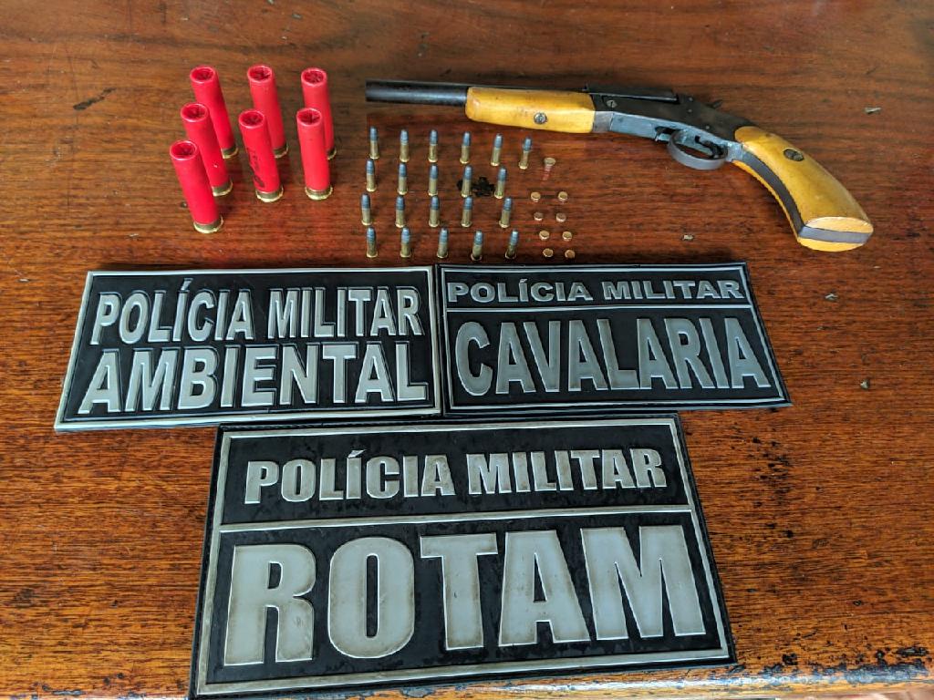 Batalhão Ambiental encontra revólver munições e espoletas em área de mata em Colniza 2020 12 05 10:13:59