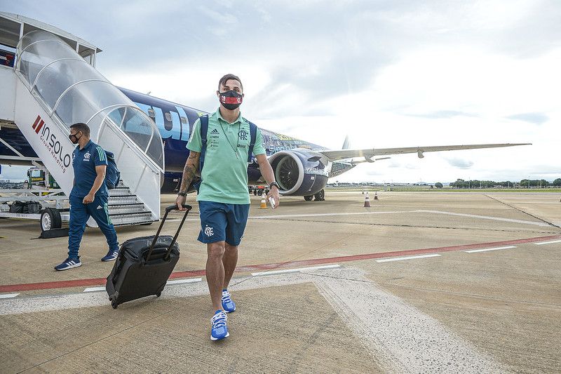 Flamengo atrasa pagamento da parcela de Michael e Goiás não quer negociar novo prazo 2 50846913141 c82145d597 c