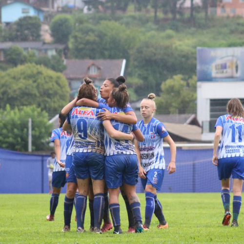 Brasileiro Feminino A 2 Napoli SC vence o Botafogo no primeiro jogo da final