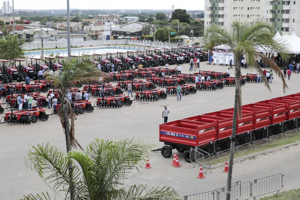 Investimento de R 9 9 milhões em maquinário e equipamentos contempla pequenos produtores de 83 municípios de MT2021 01 22 10:48:35