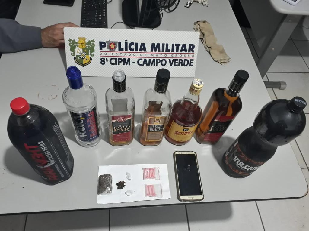 PM descobre festa clandestina e encaminha seis à delegacia em Campo Verde 2021 01 25 17:45:15