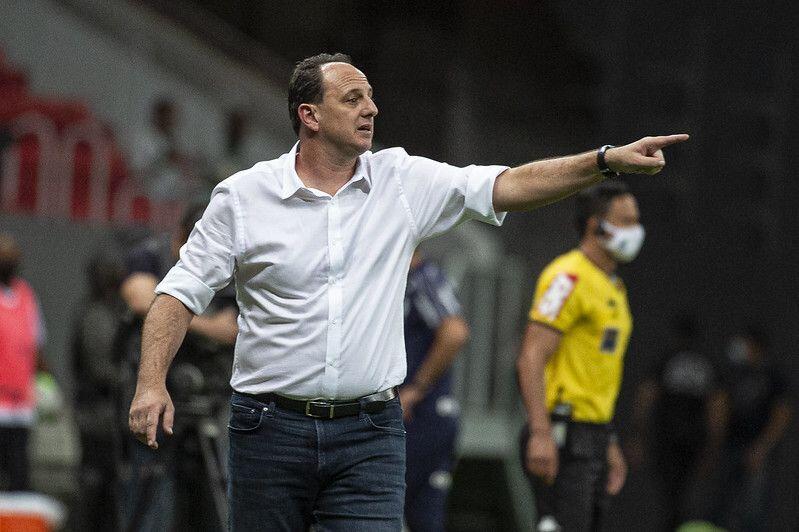 "Temos tudo para lutar pelo octacampeonato" diz Rogério Ceni após vitória sobre o Palmeiras 2 Rogerio Ceni