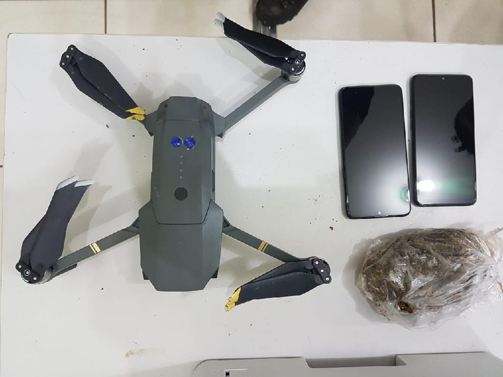 Servidores apreendem drones e evitam entrada de celulares e drogas em unidade penal2021 01 14 22:57:29