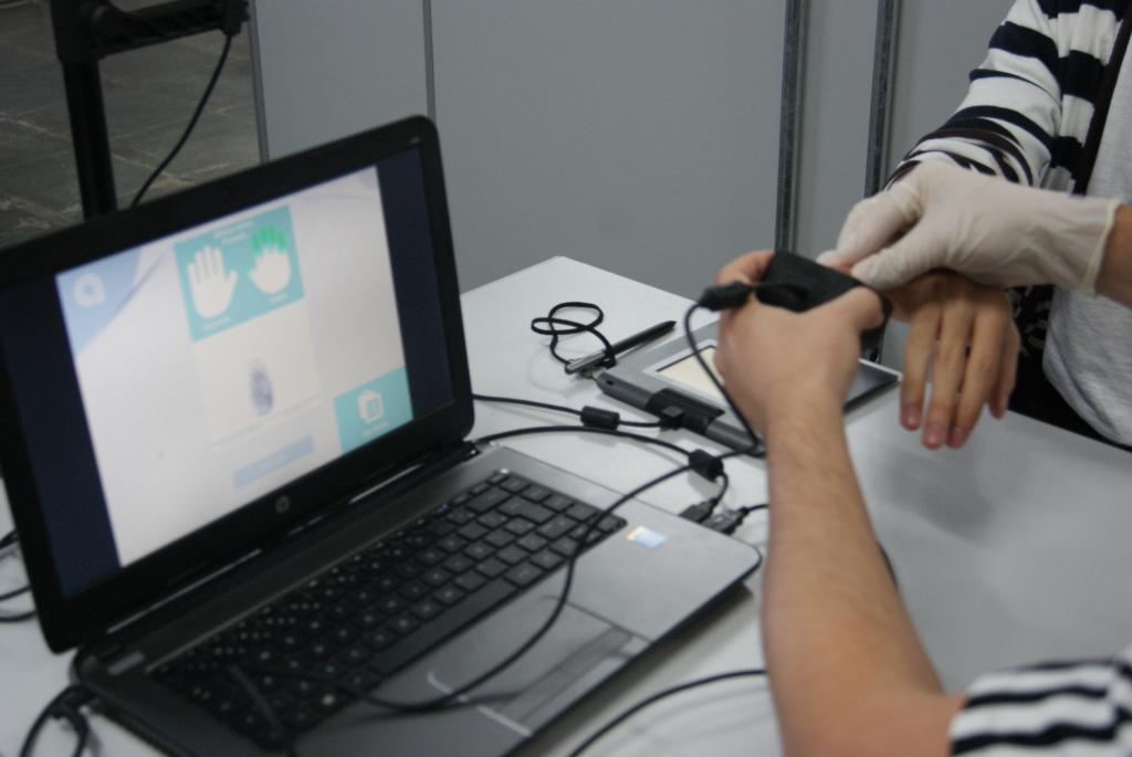 Sistema de Identificacao Biometrica