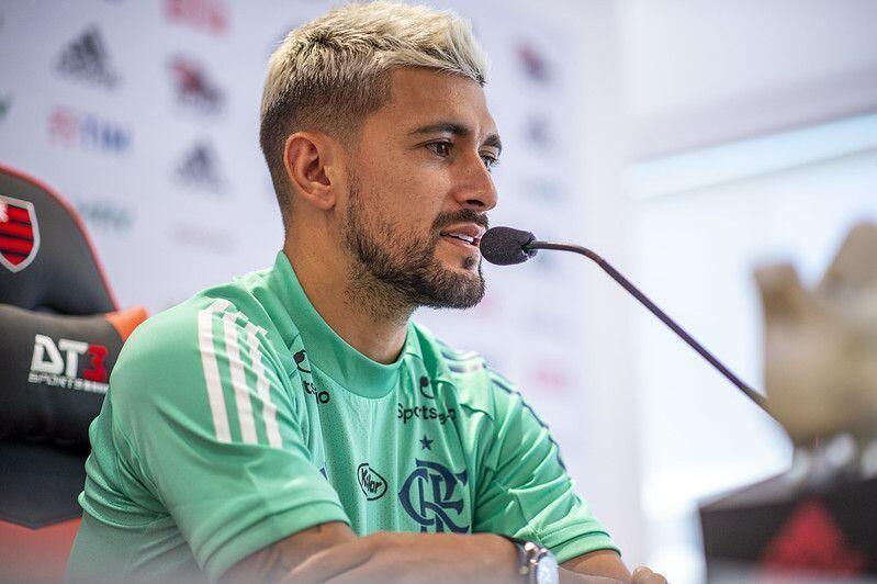 Arrascaeta prega cautela mas destaca importância de reta final: "Temos que tratar como final" 2 50932716051 667959c7e0 c
