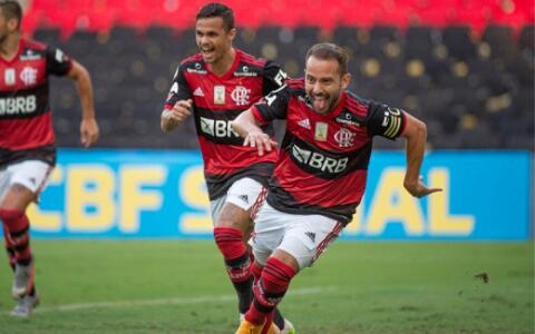 Everton Ribeiro vence Benítez e leva prêmio de gol mais bonito do Brasileirão 2020 2 5f53f9184aeb1