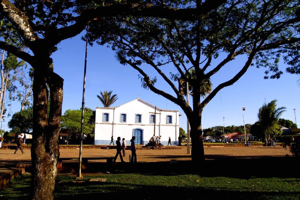 Governo de MT apresenta projeto arquitetônico de reforma da praça central de Chapada dos Guimarães2021 02 10 11:24:42