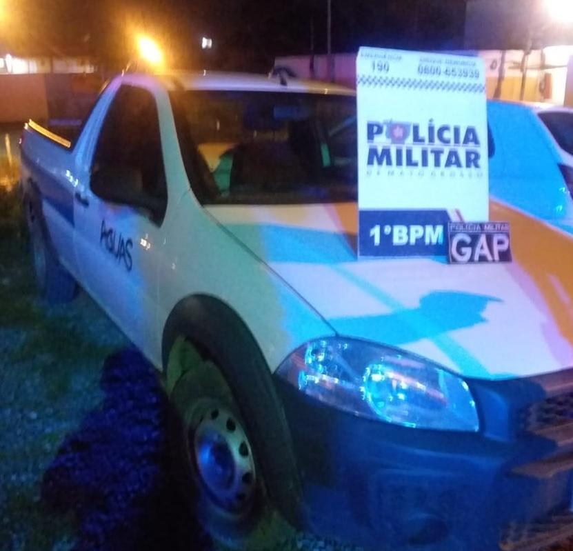 Policiais recuperam carro da Águas Cuiabá que tinha acabado de ser roubado 2021 02 26 13:09:32