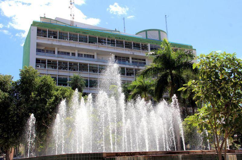 Prefeito edita decreto e determina que servidores do grupo de risco permaneçam em teletrabalho até maio 2021 02 27 23:48:16