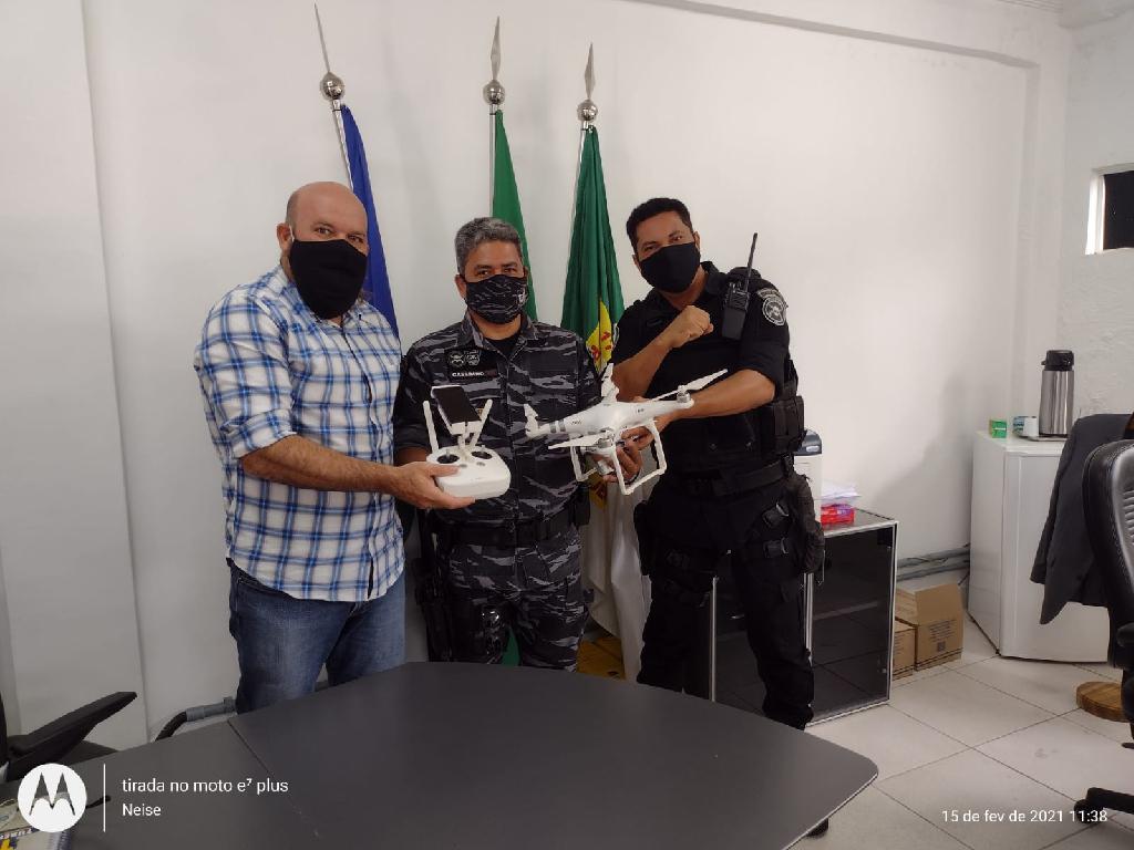 Serviço de Operações Especializadas recebe doação de drone apreendido em unidade penal2021 02 15 21:45:08