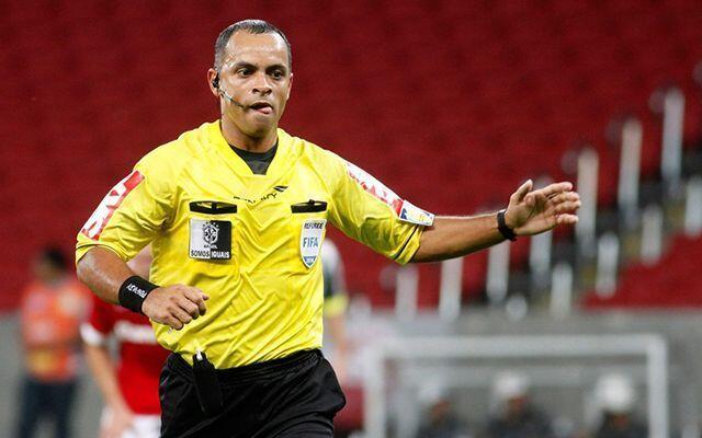 CBF escala Wilton Pereira de Sampaio para apitar duelo entre Bragantino e Flamengo 2 wilton