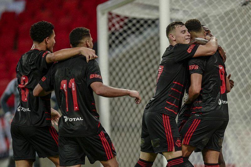 Regulamento do Carioca 2021 prevê multa para equipe que não escalar titulares e Flamengo pode se livrar por bom senso da FFERJ 2 51009601453 179ec14ae9 c