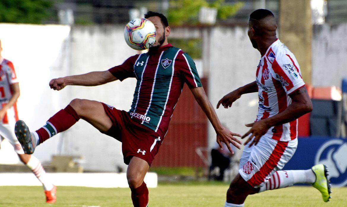 Carioca contra o Bangu Fluminense tenta a segunda vitória seguida