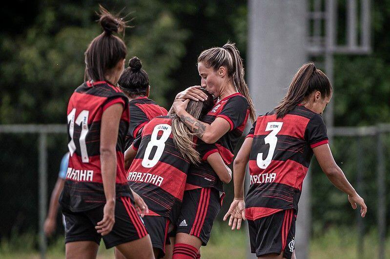 Coordenador afirma que Flamengo vai aumentar investimento na equipe feminina de futebol 82 51023464981 29e4ed5979 c