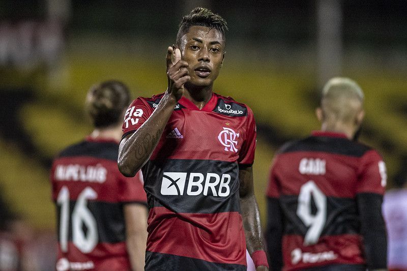 Bruno Henrique alcança marca com a camisa do Flamengo e comemora nas redes sociais 2 Bruno Henrique