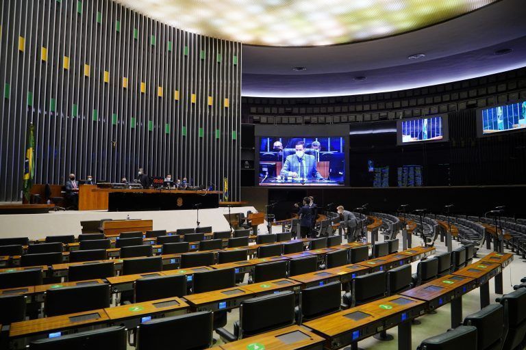 Câmara prorroga prazo das medidas de restrição à presença de parlamentares e servidores 2021 04 01 08:51:11