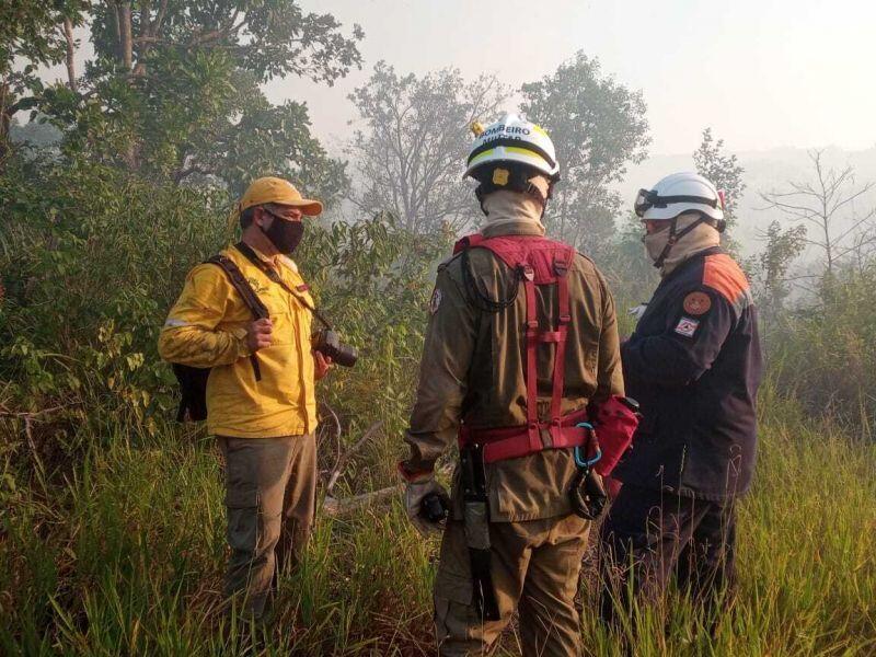 Defesa Civil de Cuiabá participa de queima controlada no Parque Nacional de Chapada dos Guimarães 2021 04 02 13:35:55