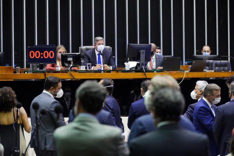 Deputados podem votar nesta quarta feira pena maior para maus tratos de crianças e idosos 2021 04 14 08:37:11