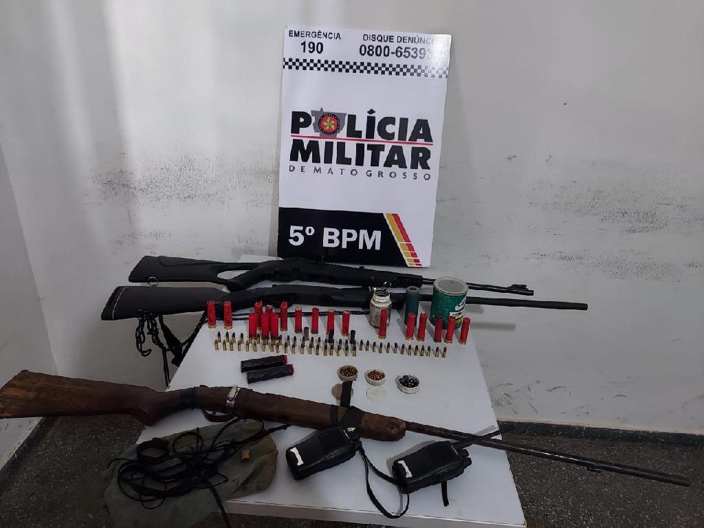 Em abordagem policiais entraram armas de fogo e muni%C3%A7%C3%B5es em Guiratinga 2021 04 19 08:16:17